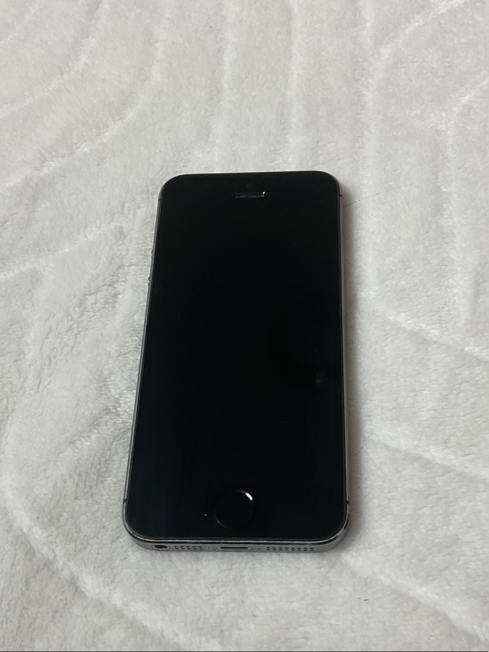 Apple iPhone 5s and 4 for parts
